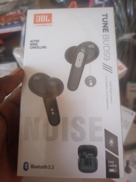 ÉCOUTEURS JBL TUNE BULDS9