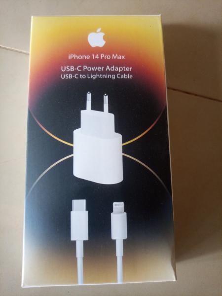CHARGEUR IPHONE 14PRO MAX