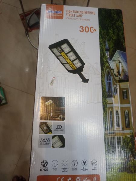 LAMPE SOLAR LIGHT 30CW